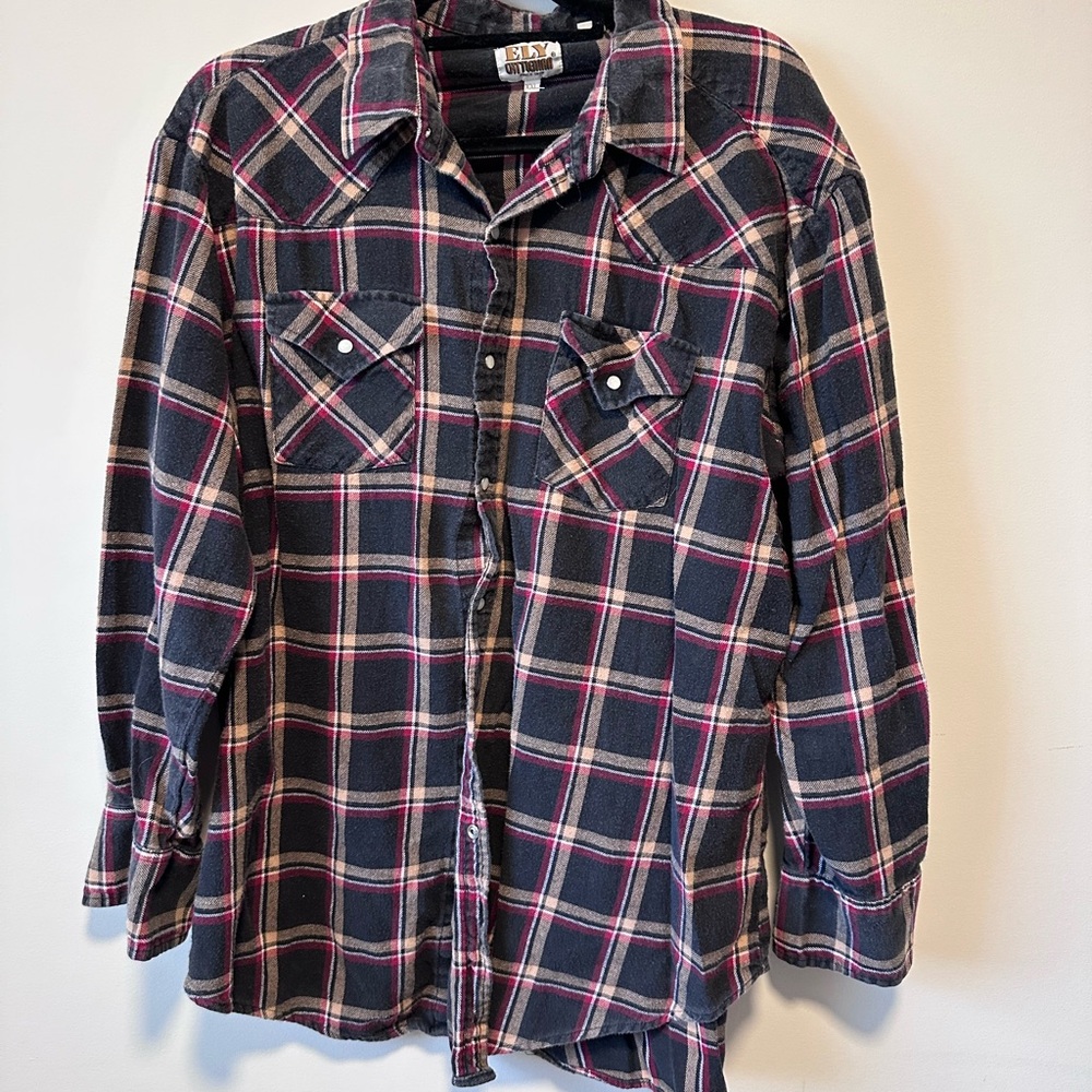 Men’s Black and Pink Plaid Shirt